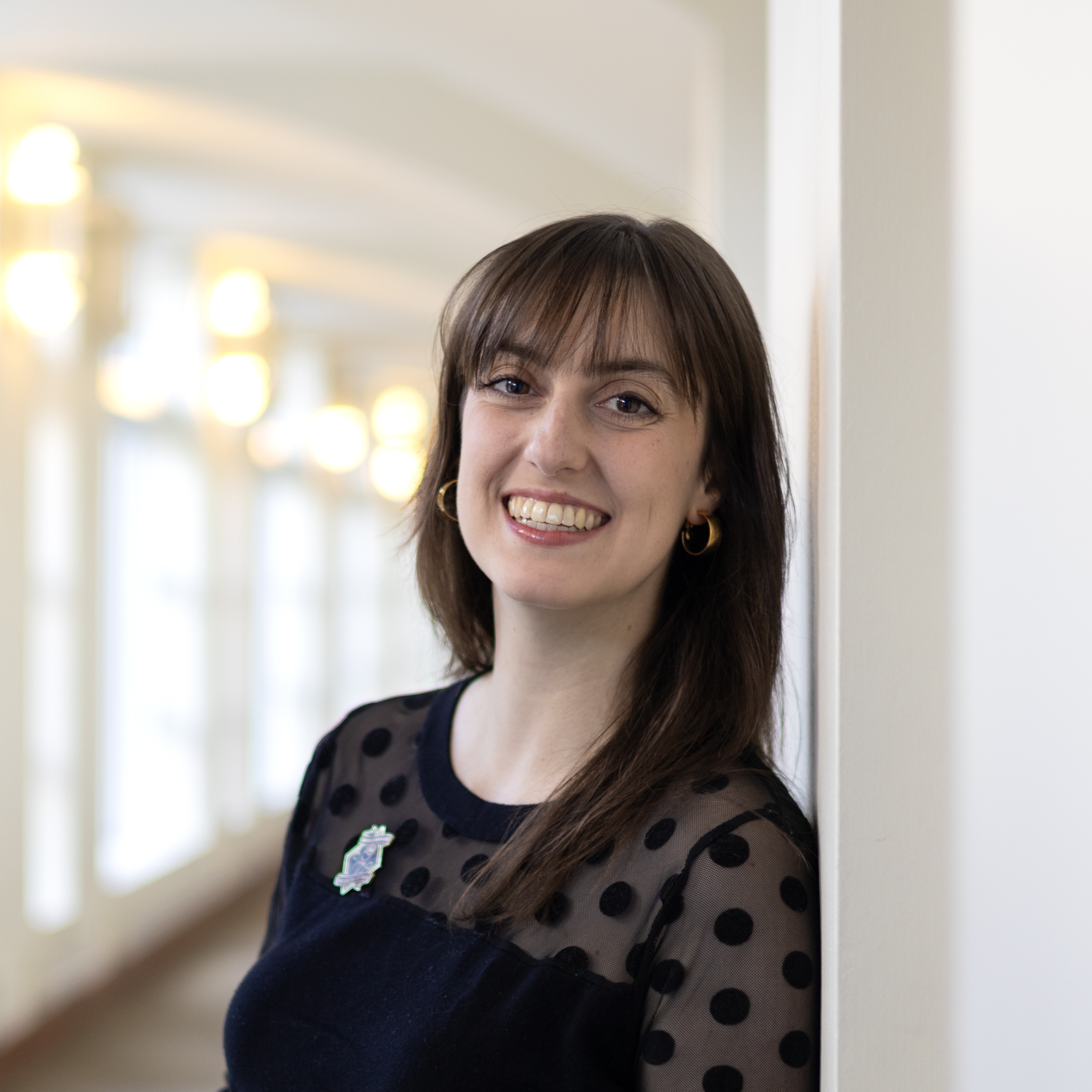 Theresa Menna headshot