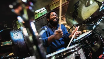 Sound Decisions: Nikolas Francis Beats His Own Drum in Considering How Brains Process and Understand Sound