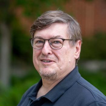 Portrait of Jonathan Simon